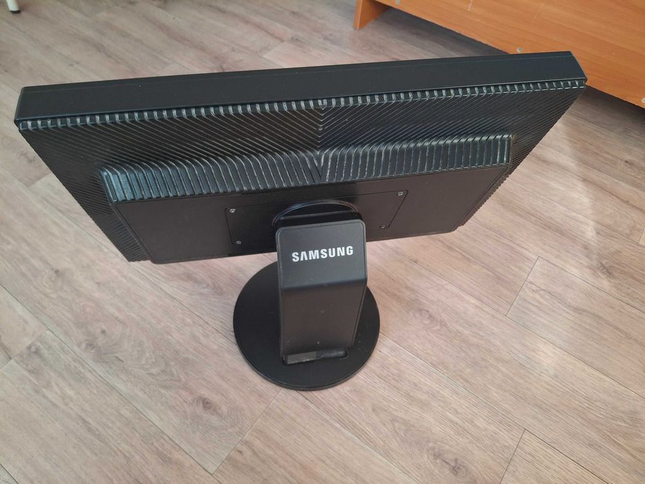 Монитор 24" samsung на запчасти syncmaster 245b