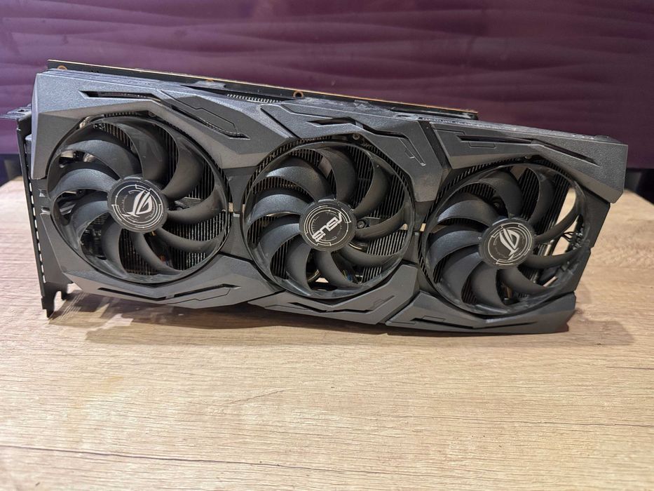 Видео карта ASUS ROG Strix Radeon RX 5700XT OC Edition 8GB