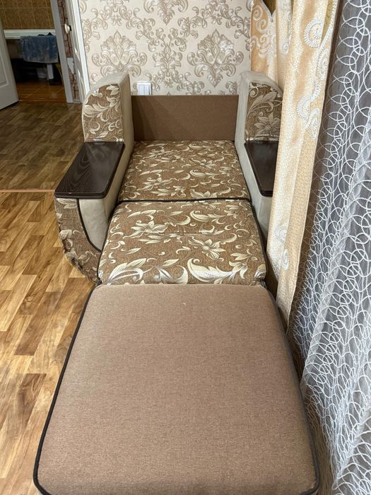 Продам диван-тройка, отличное состояние