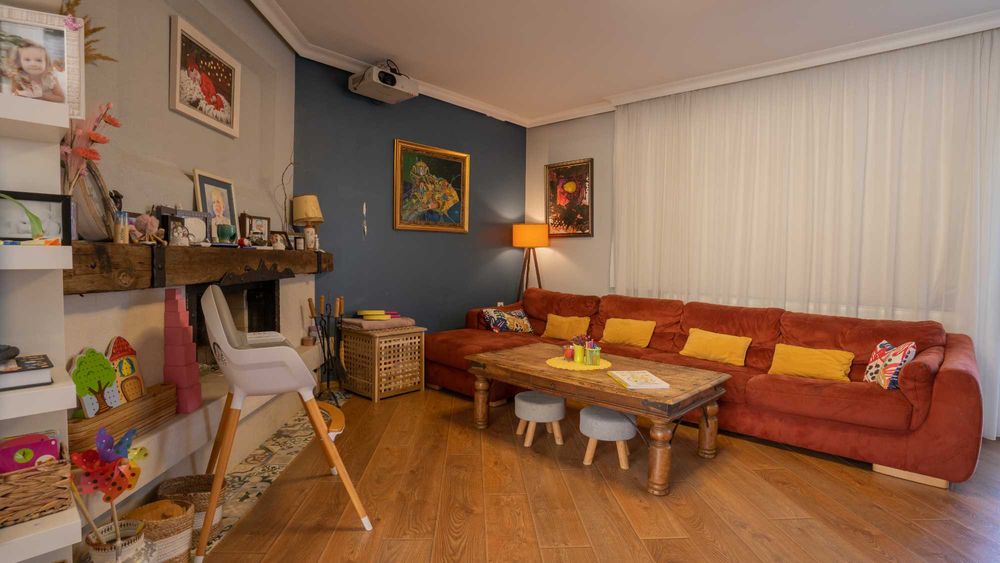 Продава се Четиристаен апартамент в Велико Търново, Стара част - 158 кв.м за 1361 €/кв.м - Снимка #11