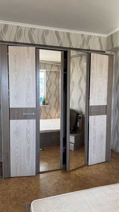 Кровать,шкаф,стол писменный