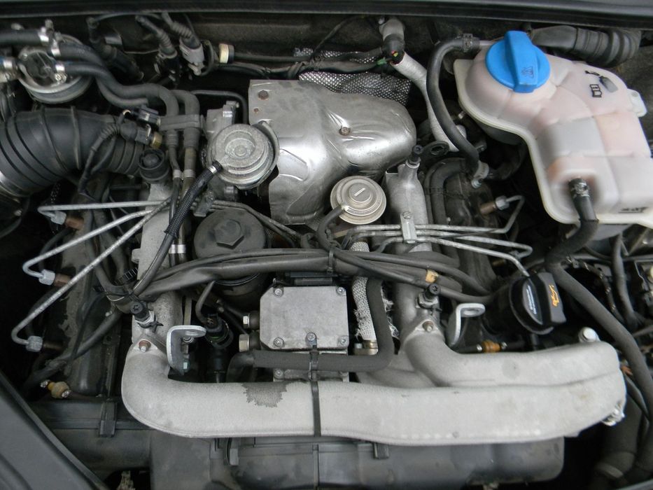 Dezmembrari  Audi A4 Cabriolet (8H, B6, B7)  2002  > 2009 2.5 TDI Mot