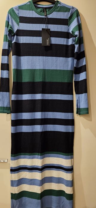 Рокля  дълга плетена