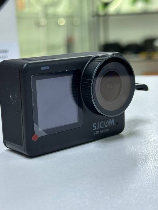 Экшен камера SJCAM SJ11 Active ::