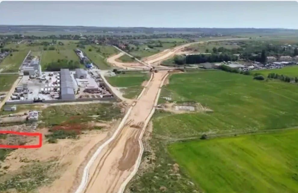 Se vinde terenMalu Mare .