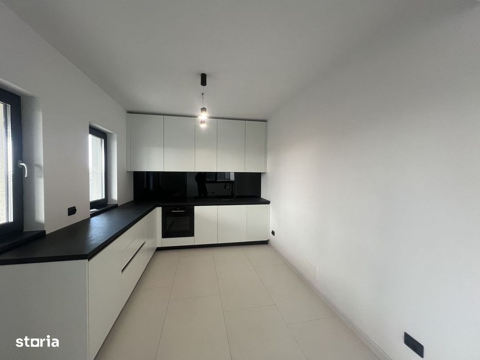 Casă 5 camere, 3 băi, 500 mp teren, Cosmopolis, mutare imediată