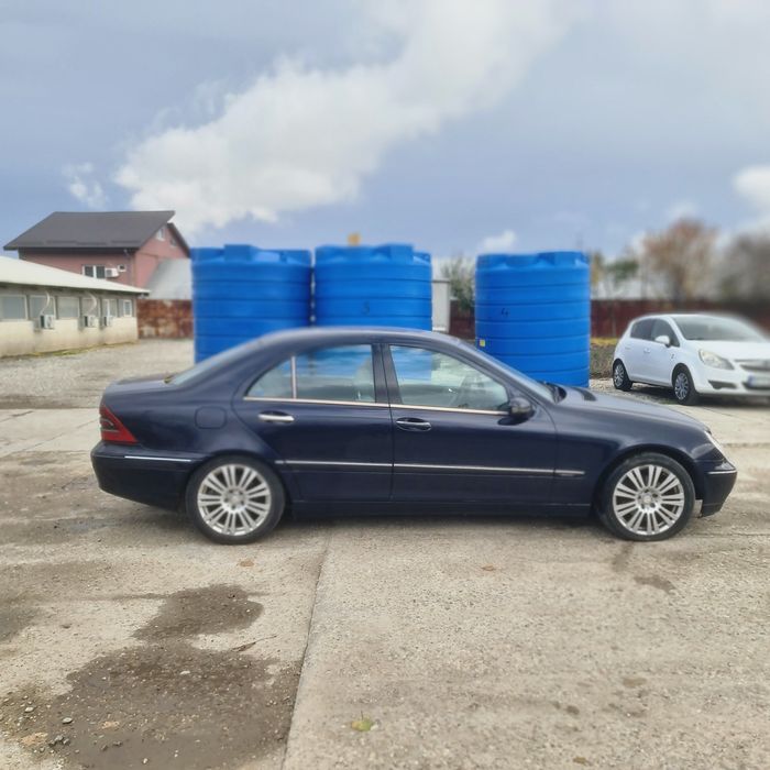 Mercedes C220 an 2004