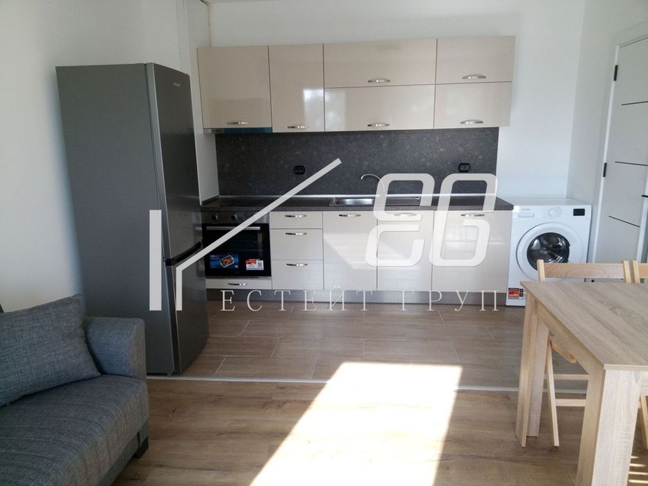 Дава се под наем Двустаен апартамент в Варна, м-т Пчелина - 50 кв.м за 1000 € - Снимка #1