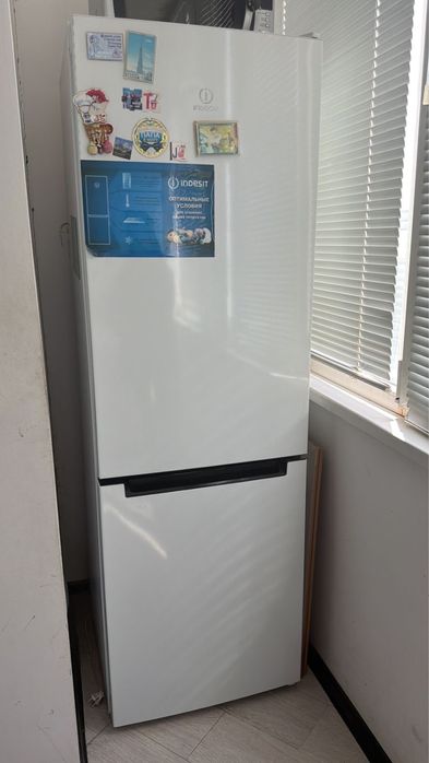 Продам стиральную машину