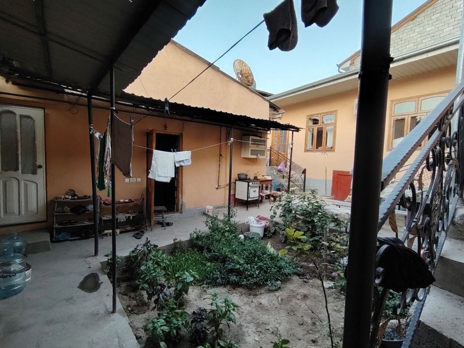 Срочно!!! 9 комнат в центре города!