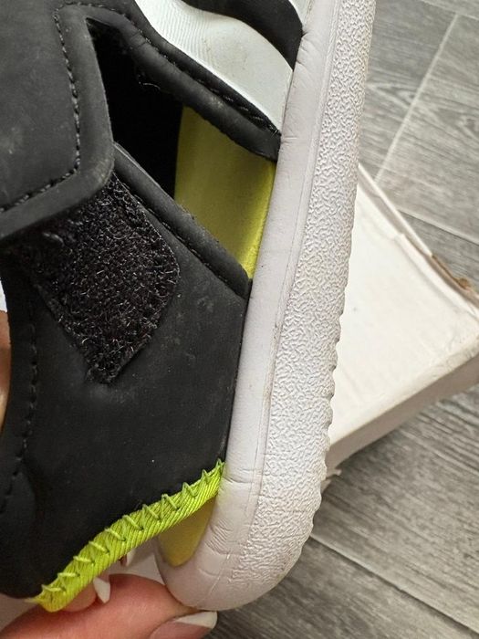 Сандали Adidas 31 р