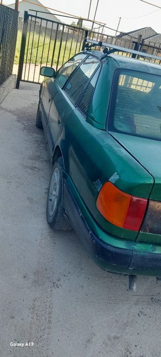 Ауди 100 C4 2300