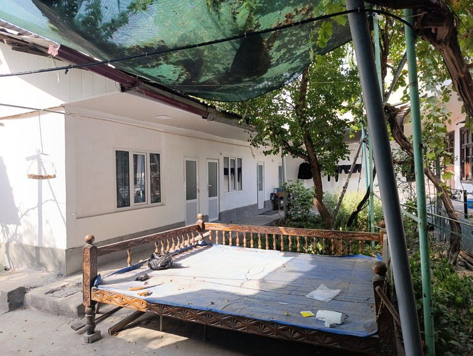 Срочно Продам Дом участок 2.5 соток вдоль дороги первая линия