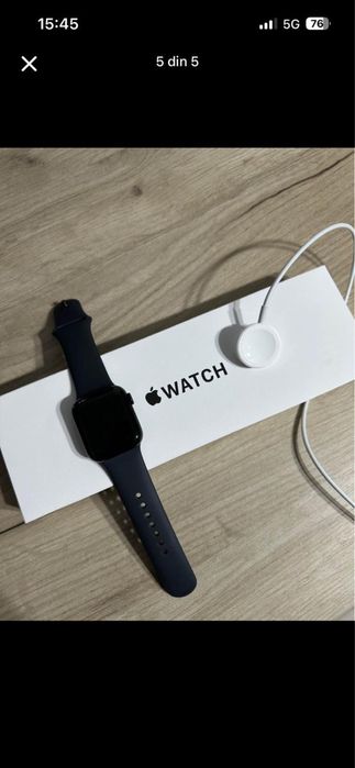 Apple Watch  SE 2 2024 (40mm) / 100% baterie