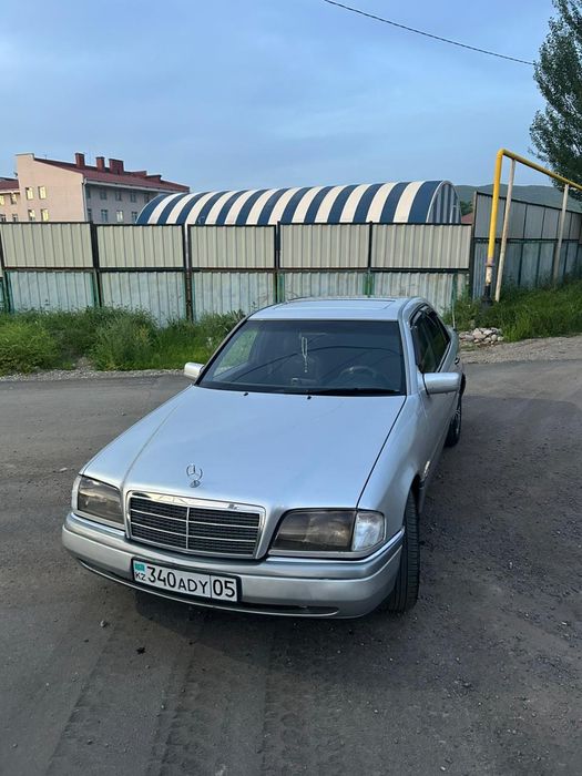 Mercedes C180 W202
