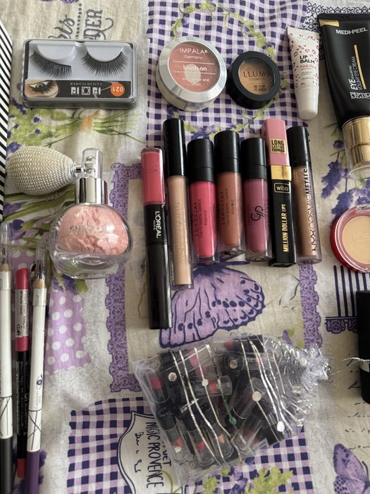 Лот с висок клас козметика