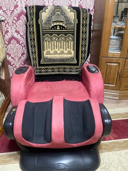 Продам массажное кресло в хорошем состоянии