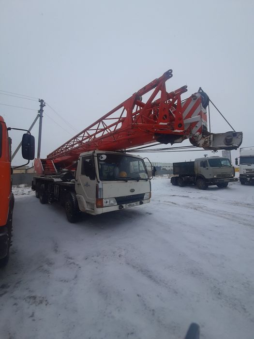 Продам автокран. Китаец