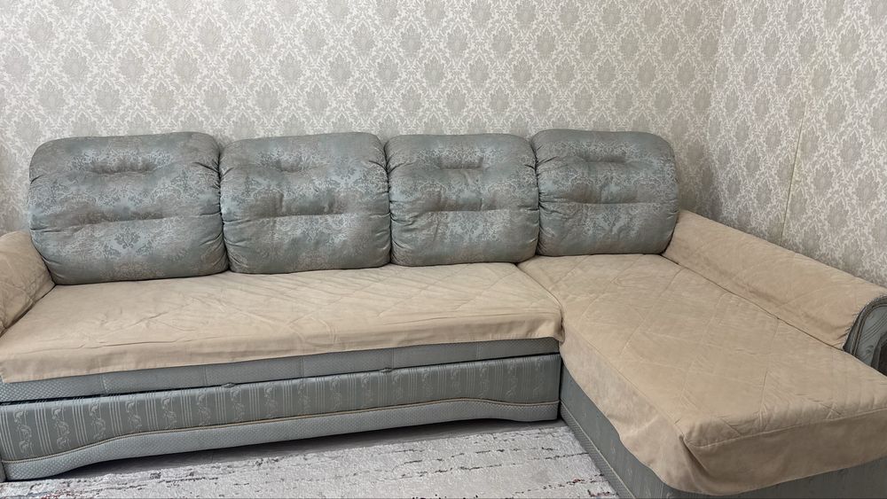 Продам угловой диван