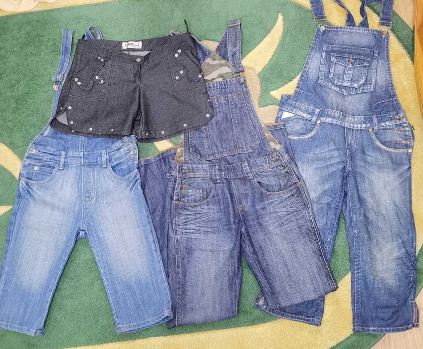 Salopete de blugu, blugi, pantaloni de trening, etc.