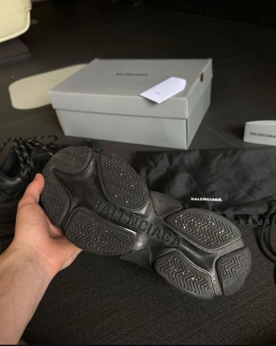 Balenciaga Triple s кецове баленсиага