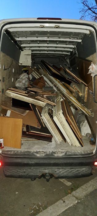 Servicii transport, mutari mobilă, debarasare, evacuare moloz !