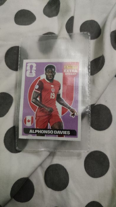Vând Alphonso Davies extra sticker