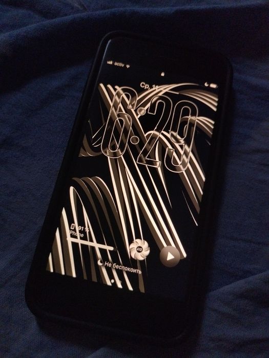 Iphone se 2gen (2020)  64гига