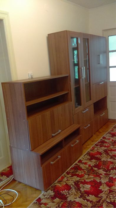 Biblioteca sufragerie