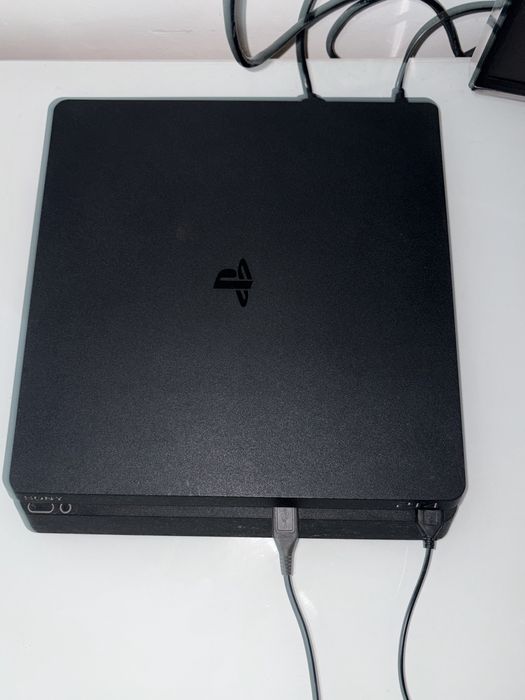 Playstation 4 pro 1tb