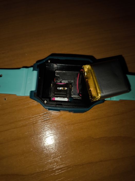 Продам часы детксие