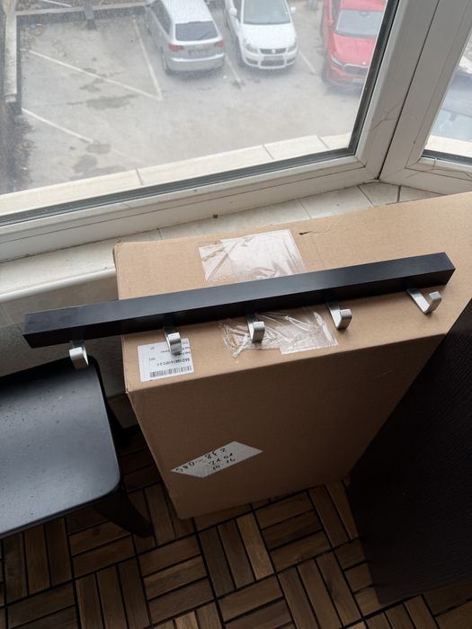 Закачалка, Шкаф за обувки с 2 отделения, друг с 1 и табуретка за антре