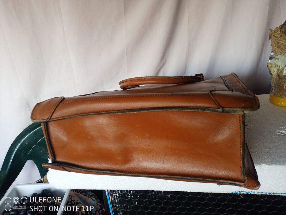 Geanta din piele de calitate