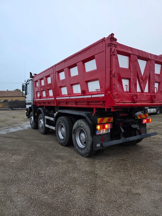 Mercedes actros 8x4