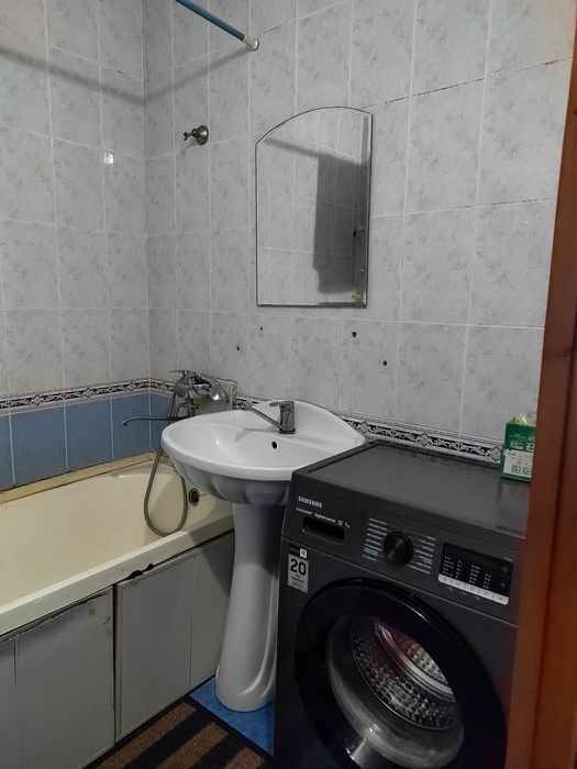 Дом Мирабадском районе