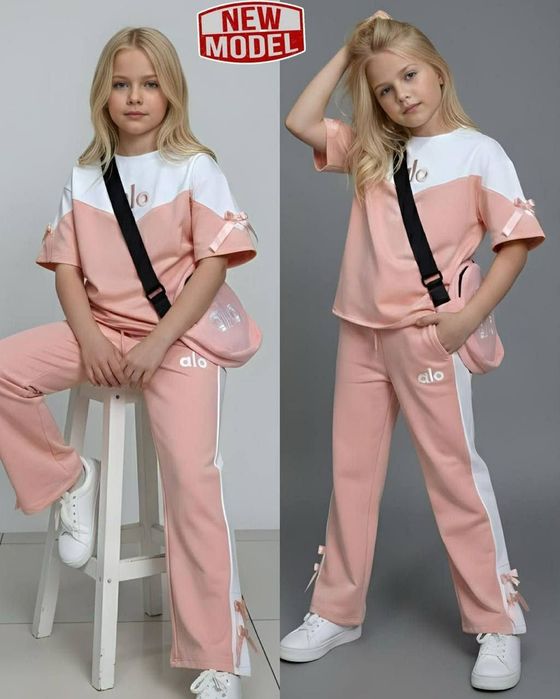 Compleu copii diferite modele