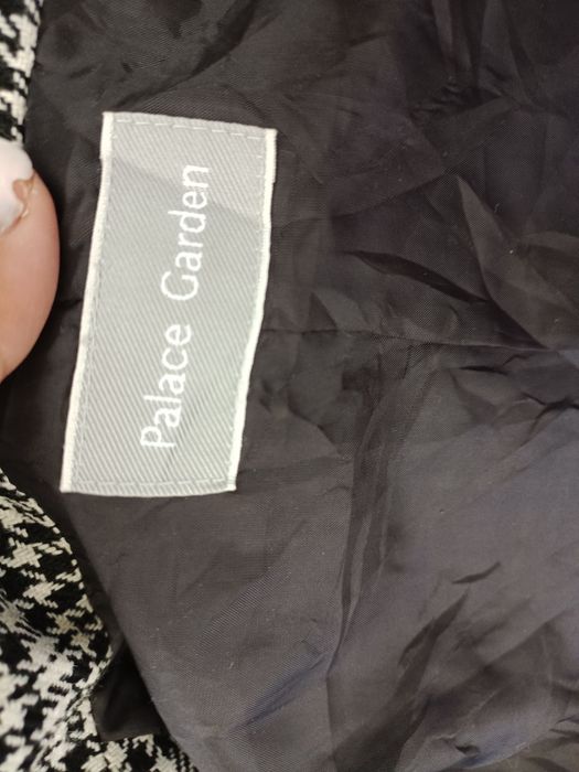 Модный фирменный пиджак