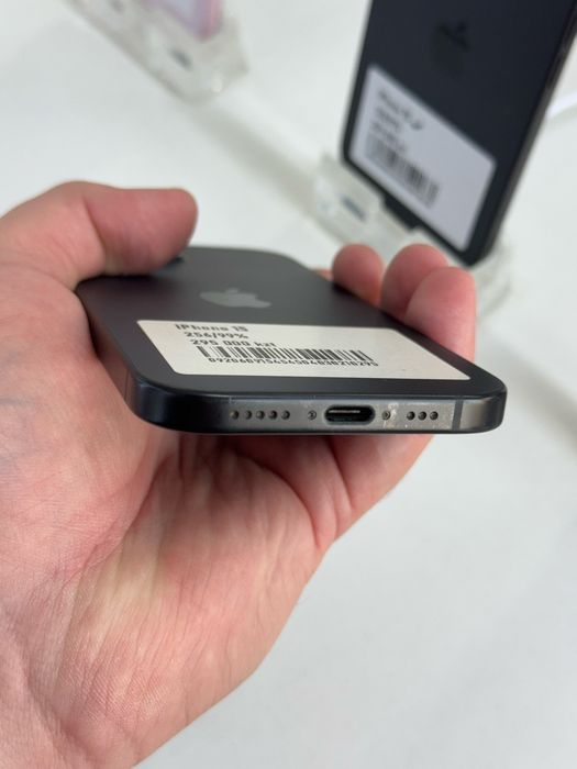 Айфон 15 256гб 99%