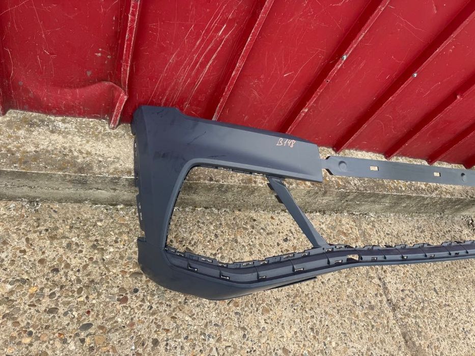 Bara Fata Audi Q8 2018-2023 4M8807437D nou original