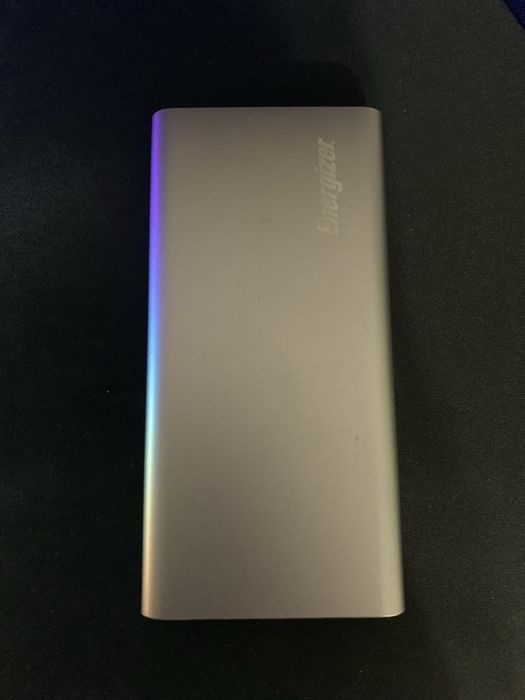 Продам повербанк Energizer 10000 mAh