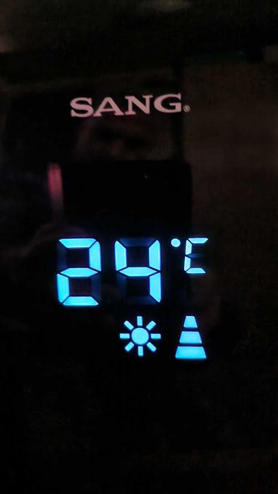 Мобилен климатик SANG 12 за топло и студено.