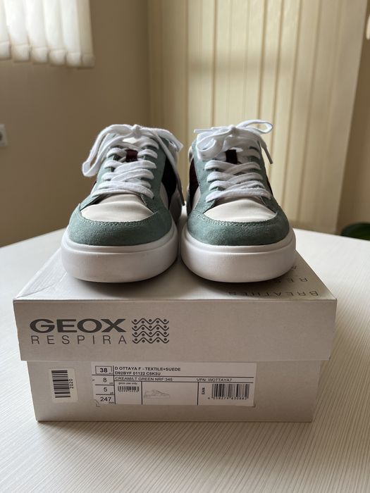 Дамски кецове Geox