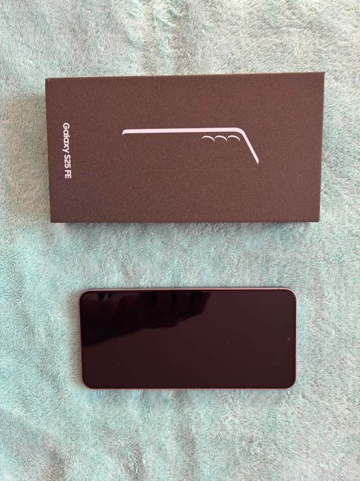 Samsung Galaxy S25 FE-Baterie100%