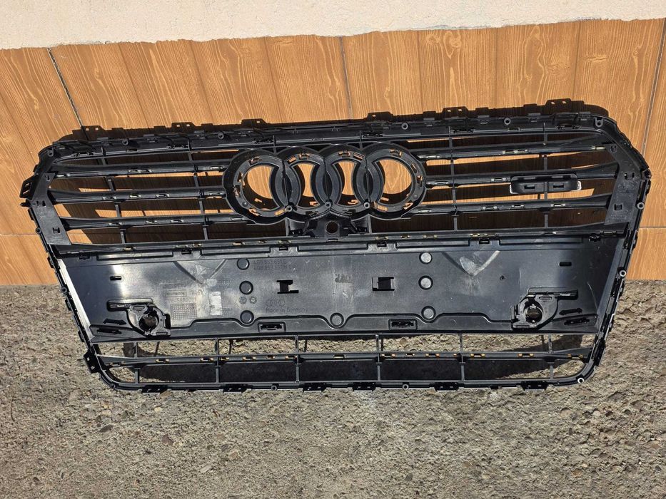 Grila bara fata Audi A7 facelift 2015 S-line 4G8 853 651