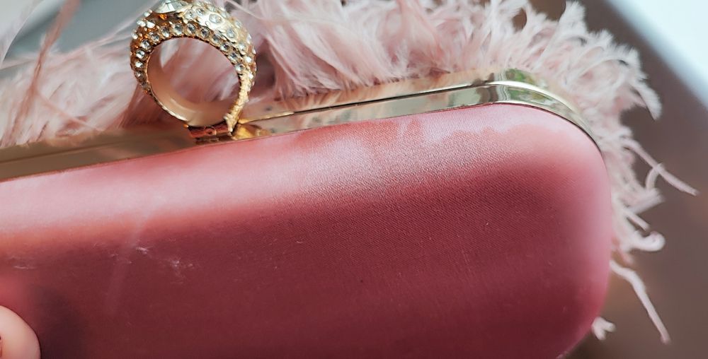 Чанта Barbie розова с истински пера