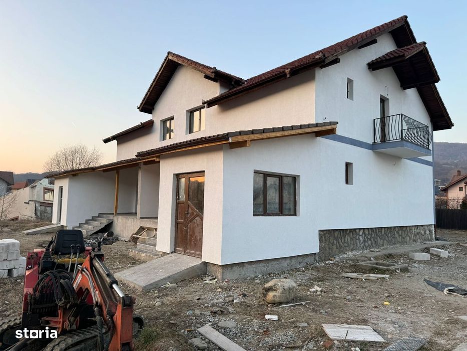Duplex nou de vânzare – Vlădești | 132 mp utili | 700 mp teren