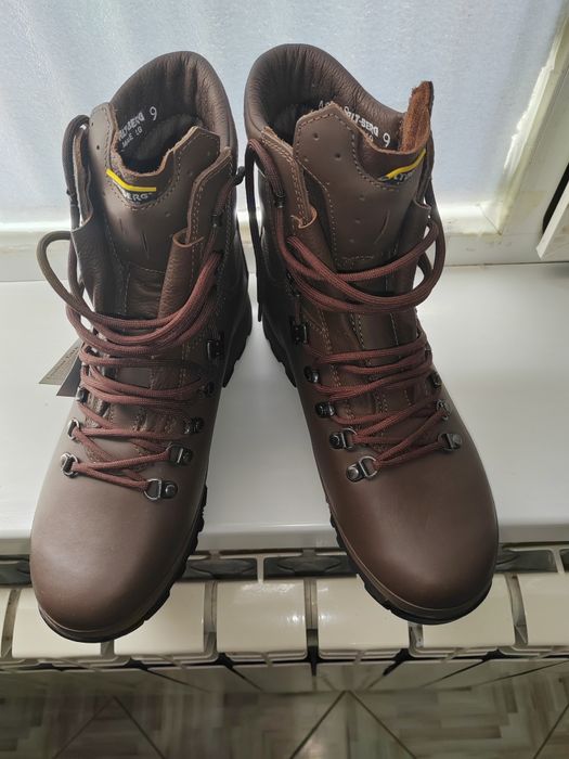 Angiliyani charim sapogi