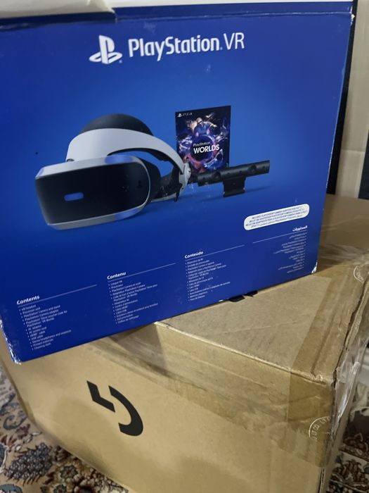 Плейстейшн 4 с ВР очками