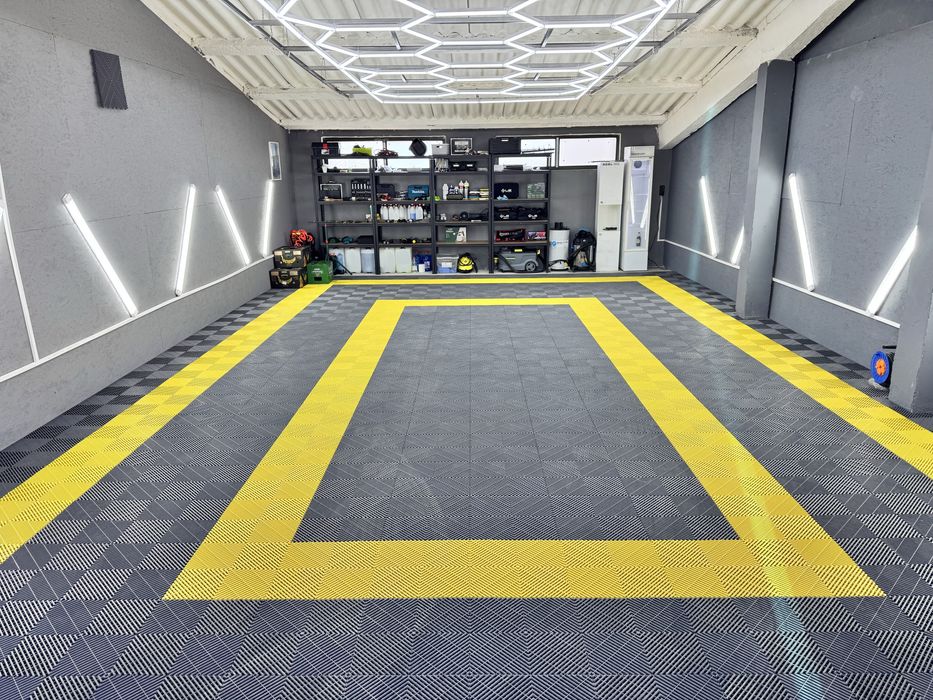 Închiriez garaj 2-3 masini