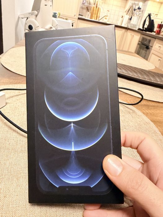 Айфон 12 про макс 256 гб